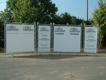 Paroi de s�paration mobile avec encadrement acier galvanis�.