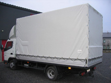 b�che sur arceaux pour petit camion