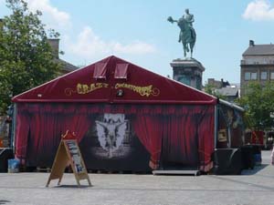 Here is a clearspan marquee for Luxembourg town with full quadri digital printing