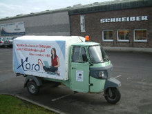 B�che sur mesure pour petit camion tri porteur avec impression digitale.