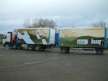 Rideaux coulissants pour camion remorque avec impression digitale full quadri Knauf.