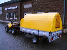 B�che sur mesure pour une remorque d'enfants.