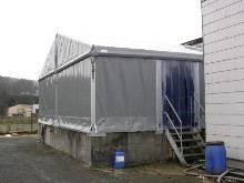 chapiteau aluminium plac� sur une station d'�puration