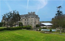 Provision of a marquee type 