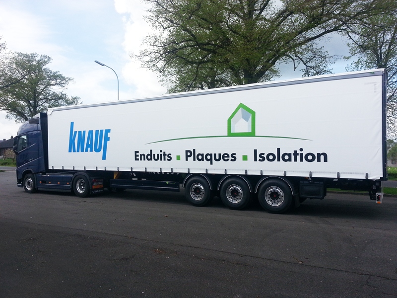 Fabrication d'une s�rie de jeux de rideaux lat�raux - Knauf (Engis, Belgique)
